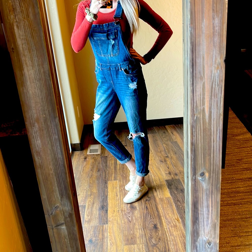 Bluespice size 7 jean overalls